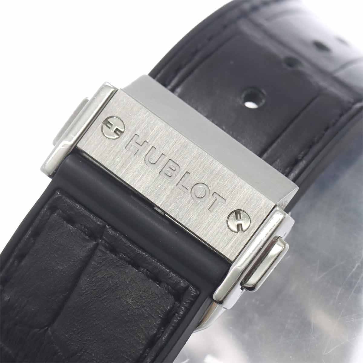 Hublot Classic Fusion Titanium Black Shiny — 7
